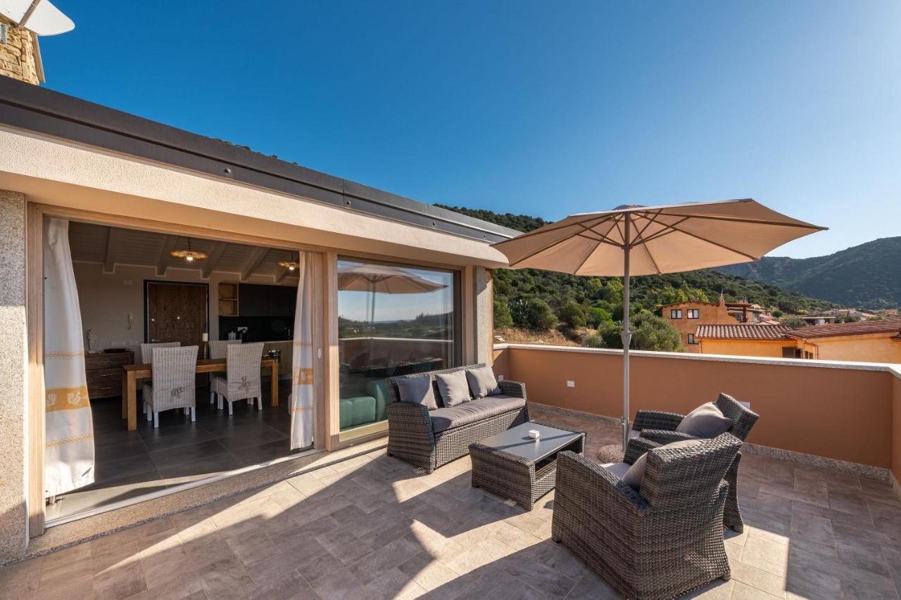 Villa Sa Rocca Junior & Suite Chia Exterior foto